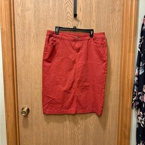 Rust midi  Skirt 27 or 28 inches long
